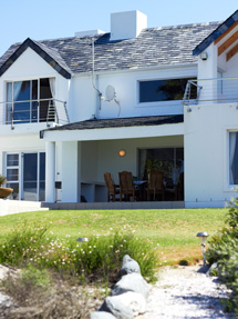 Shell Bay Beach House Entrance 